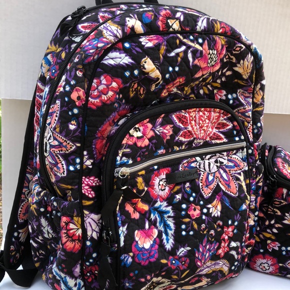 Vera Bradley backpack and matching lunch tote - Picture 2 of 12